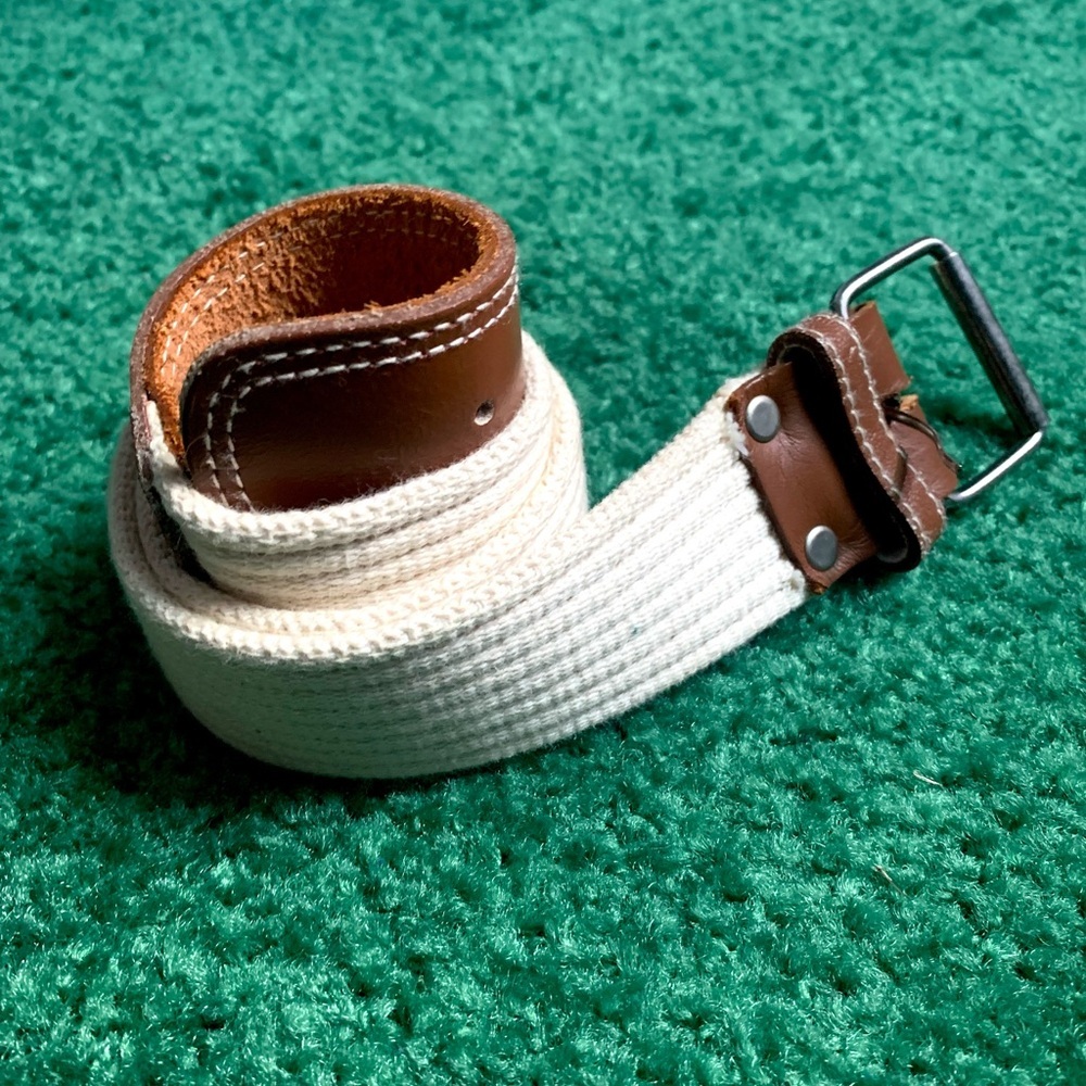 Vintage Tan and cream belt
- Measures 29 inches end to end
- Too short for me
